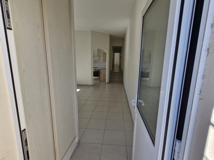 Location Appartement récent 4 pièces Terville (57180)